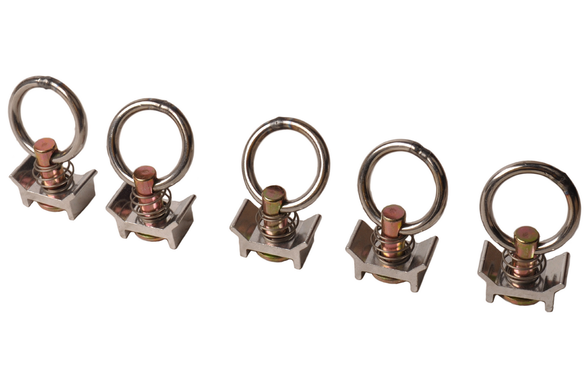 5 lashing eyes for load-securing rails