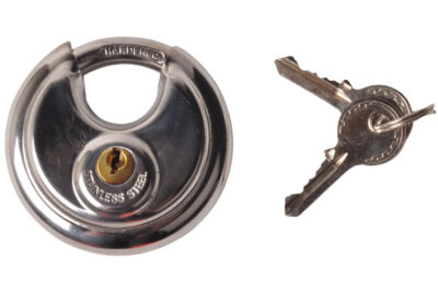 Hardened steel disc lock